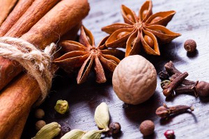 Diy Parfum D'Ambiance Avec Des Épices