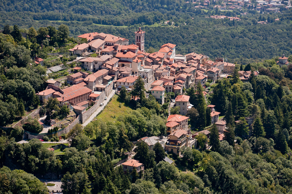 Le Village De Varèse En Italie